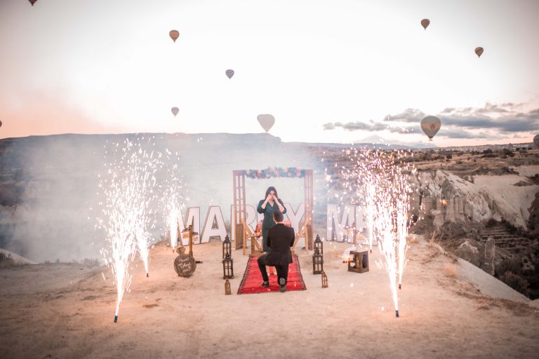 Read more about the article What time would it be nice Marriage proposal shooting in Cappadocia?
